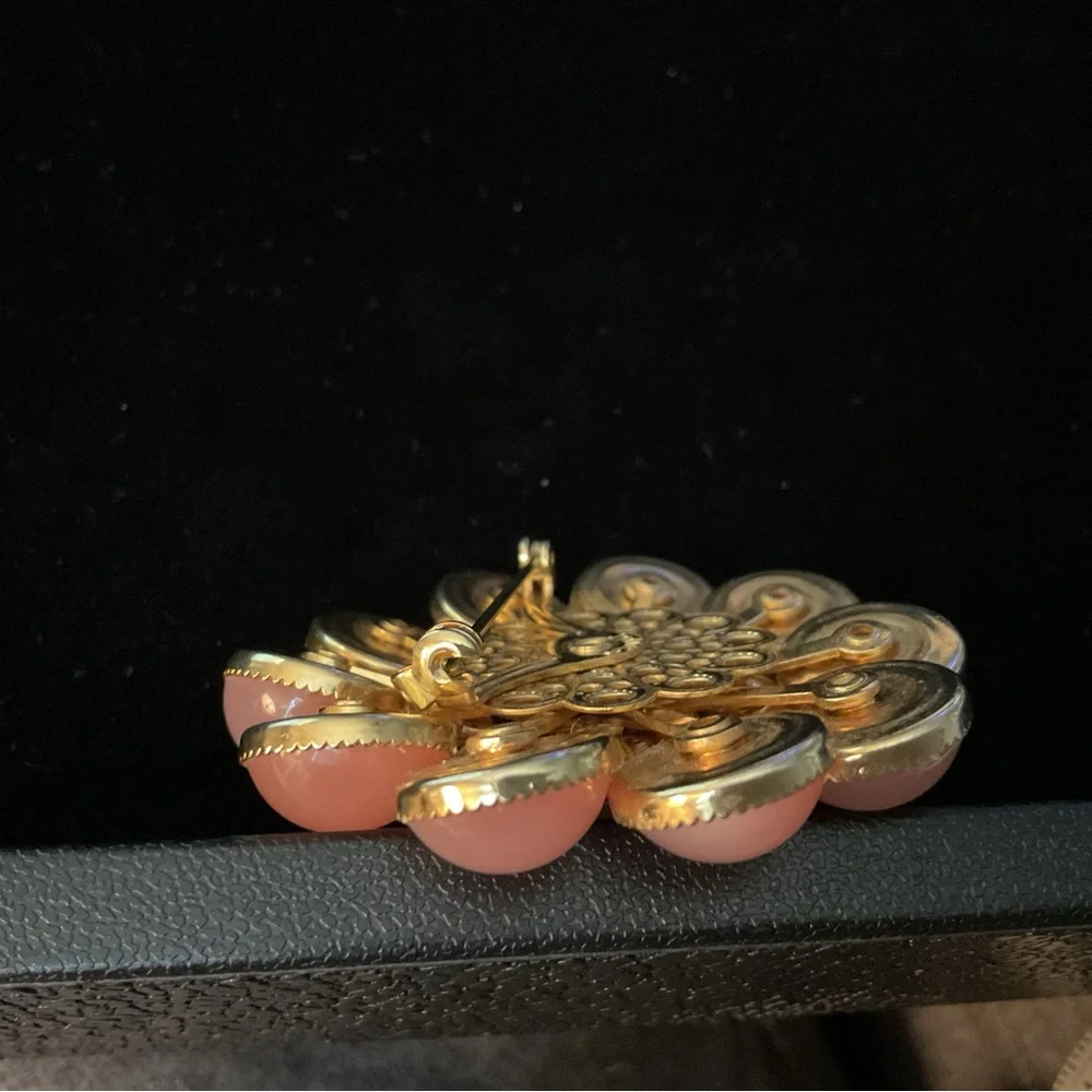 JUDY LEE Signed Pink Fem Moon Glow & Rhinestone Gold Tone 2